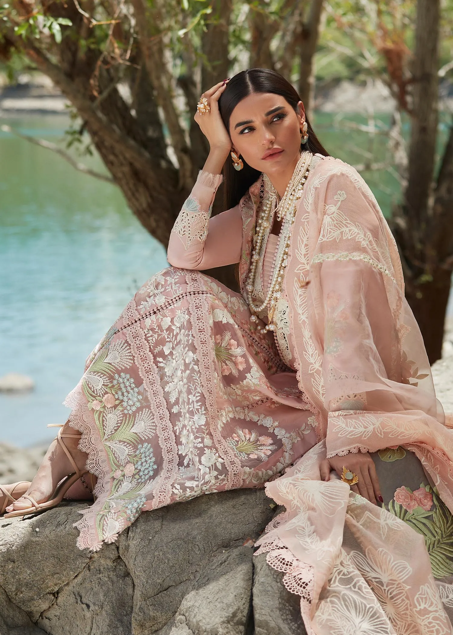 Crimson X Saira Shakira Luxury Lawn Unstitched 3Pc Suit D-2B Chikkankari Affair