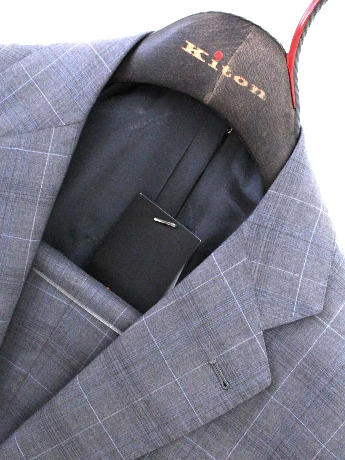 Kiton Men Suit Gray Windowpane 14 Micron 180's Wool EUR 48 - US 38 REDUCED - SALE