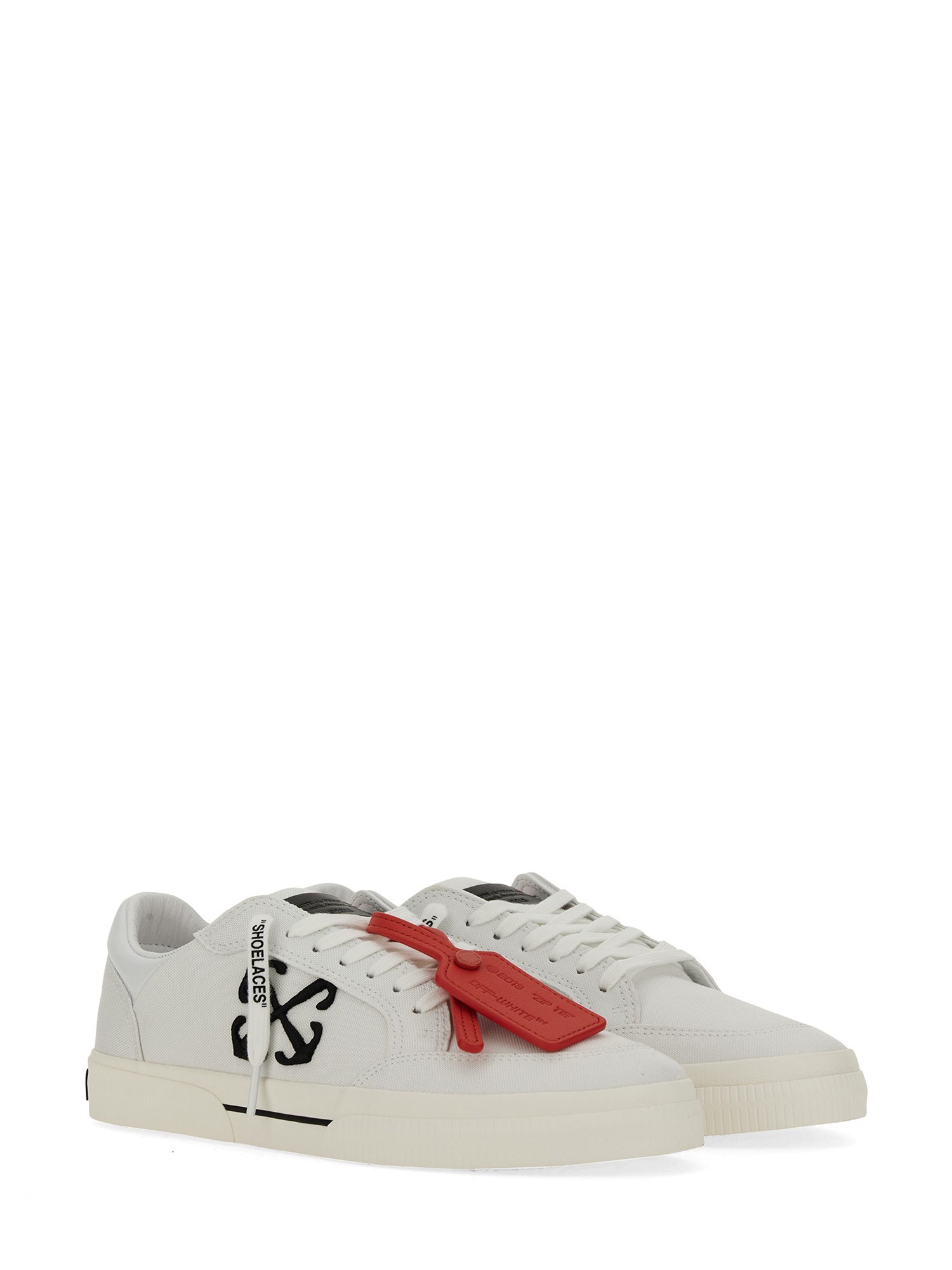 OFF-WHITE    NEW VULCANIZED LOW SNEAKERS