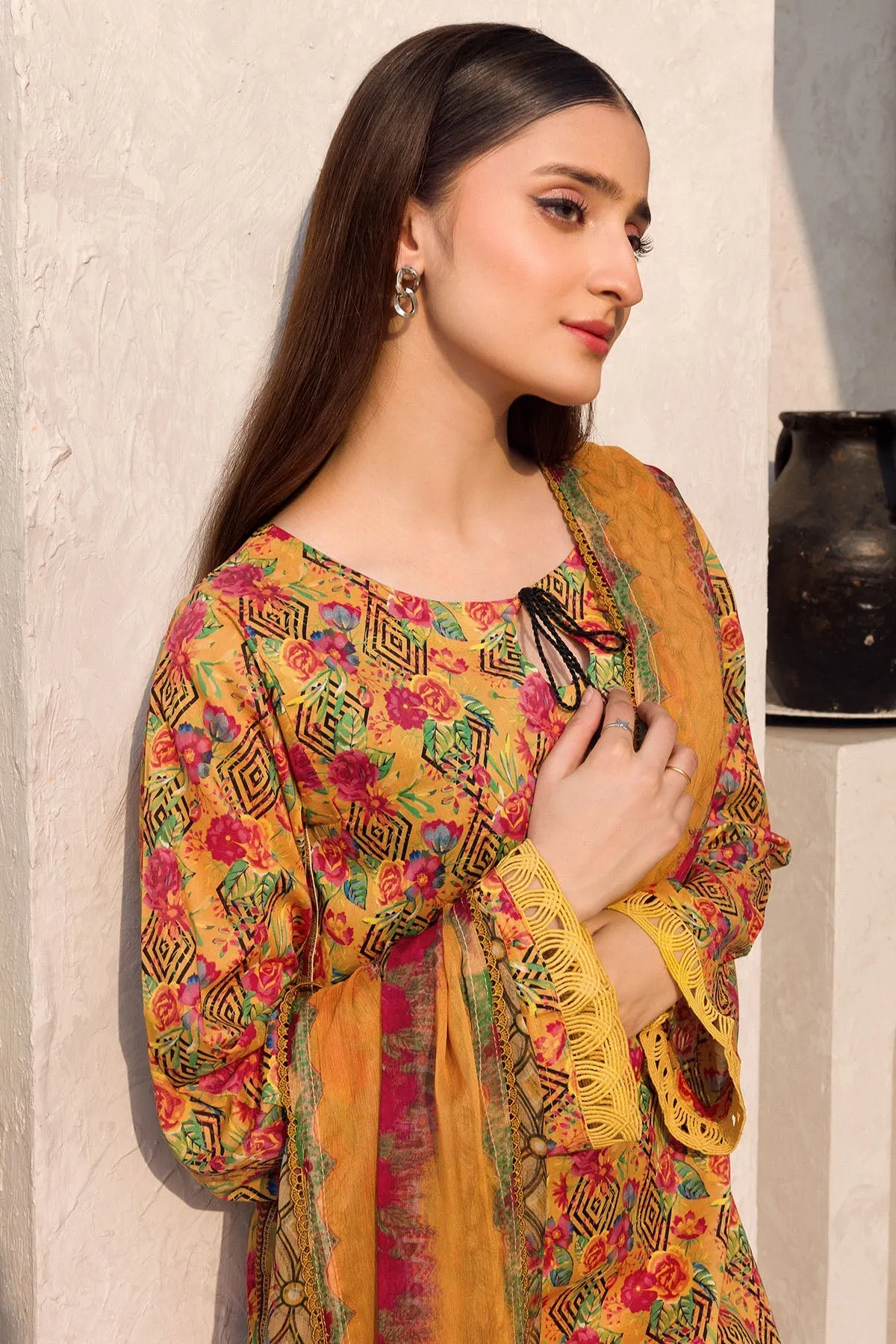 Rang by Motifz Digital Printed Lawn Unstitched 3Pc Suit 4609-NAYLA