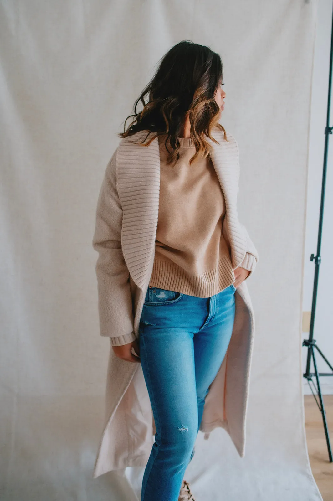 The Rhonda Raglan Sweater - Taupe