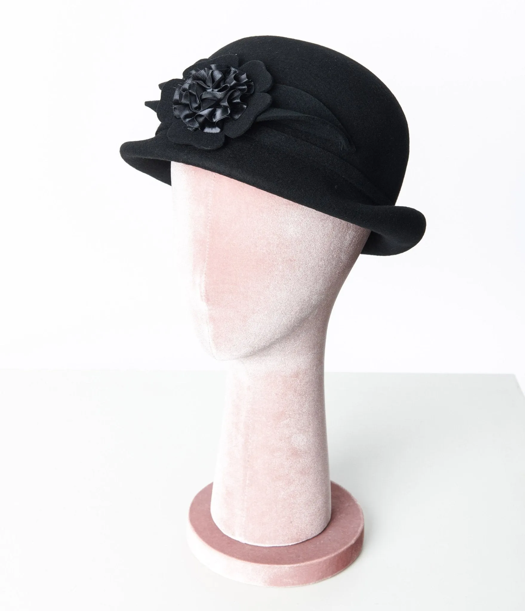 Unique Vintage 1920s Black Floral Cloche Hat