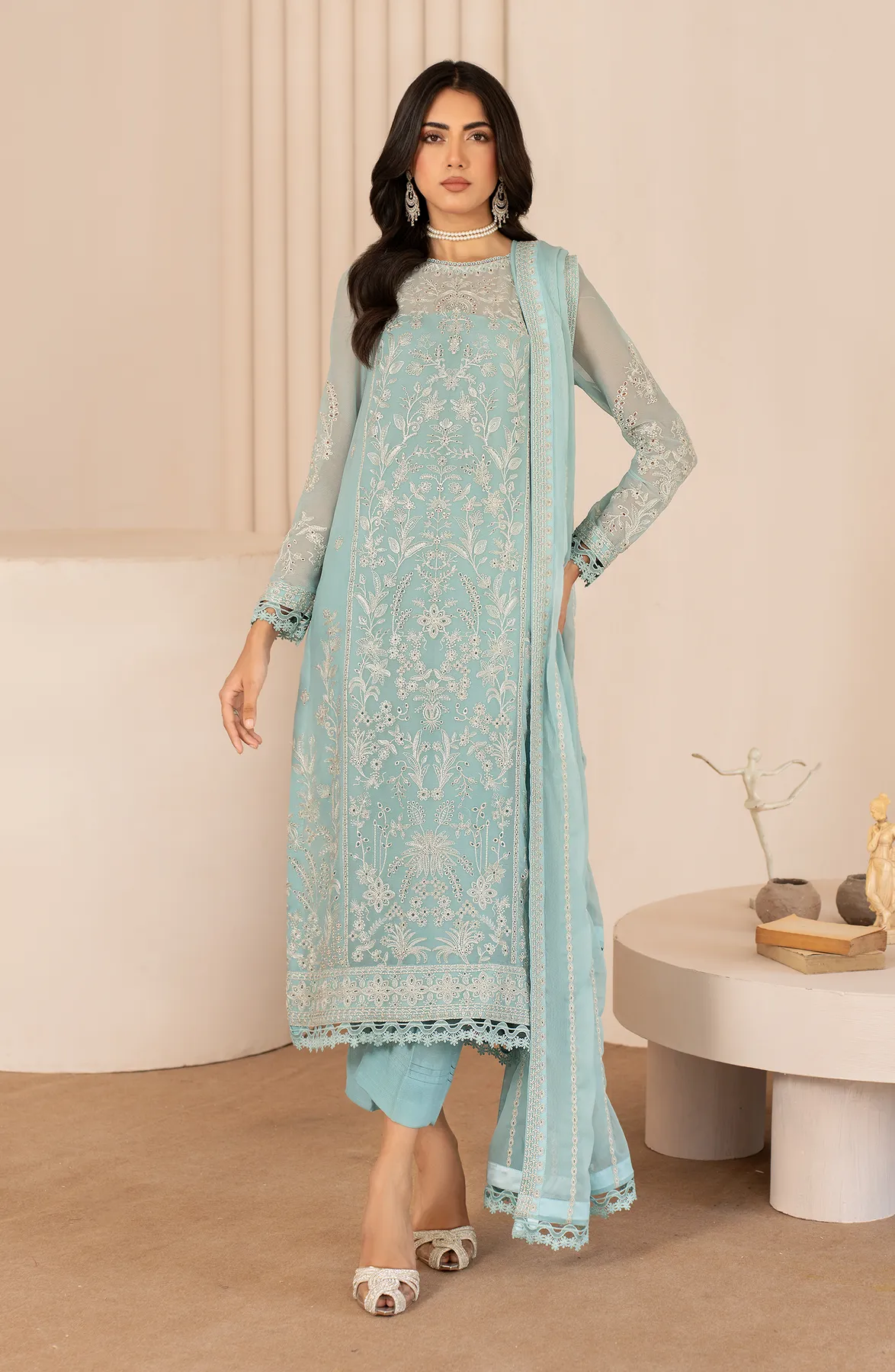 Zarif Thread Works Embroidered Chiffon Unstitched 3Pc Suit ZL-02 SAHIBA