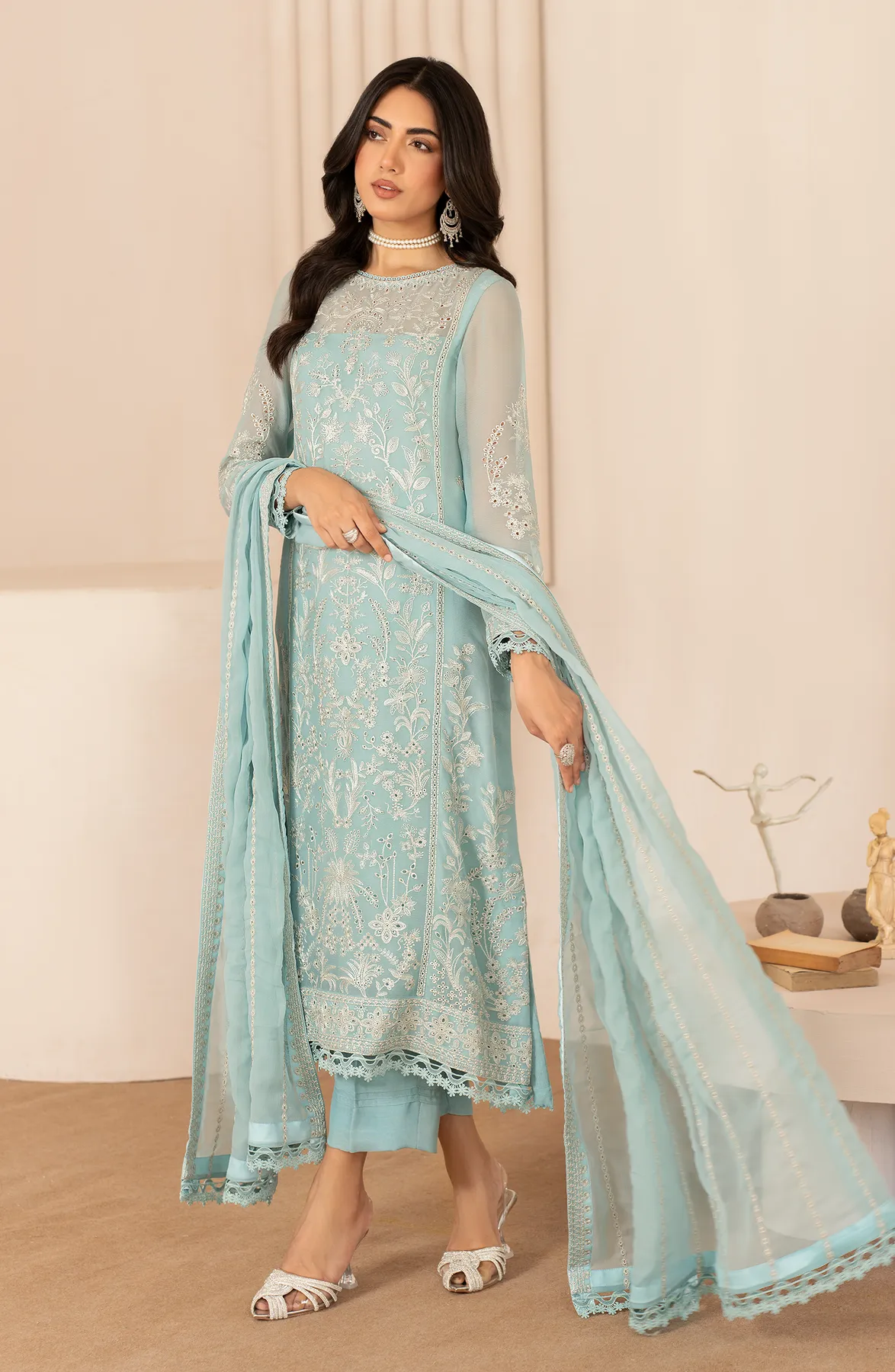 Zarif Thread Works Embroidered Chiffon Unstitched 3Pc Suit ZL-02 SAHIBA